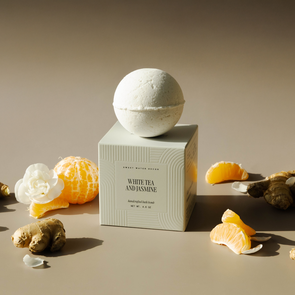 White Tea and Jasmine 4.6 oz Bath Bomb