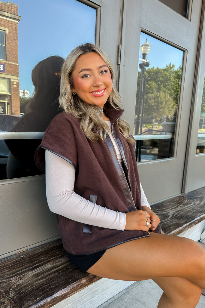 Rhett Vest- Chocolate