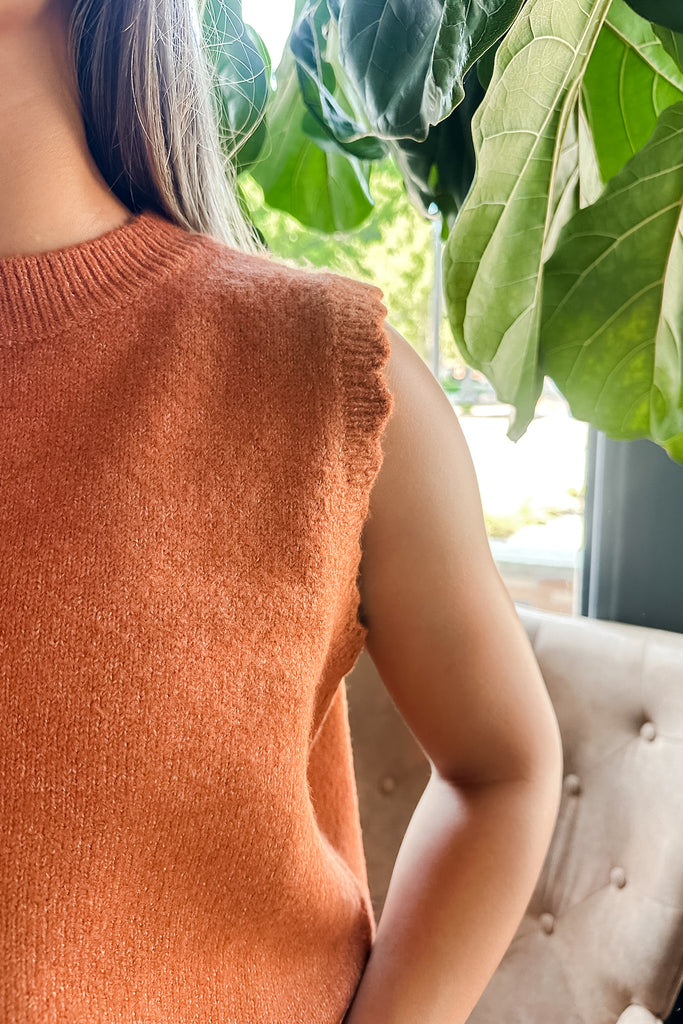 Scalloped Knit Vest- Rust